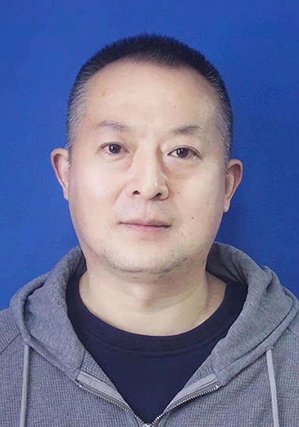 刘承毅.jpg